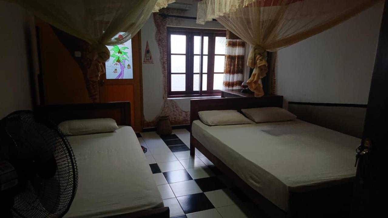 Leopard City Hostel Yala Tissamaharama Εξωτερικό φωτογραφία
