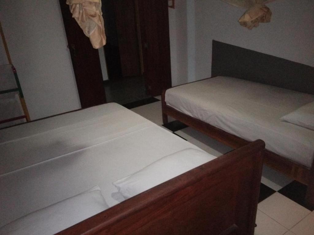 Leopard City Hostel Yala Tissamaharama Εξωτερικό φωτογραφία