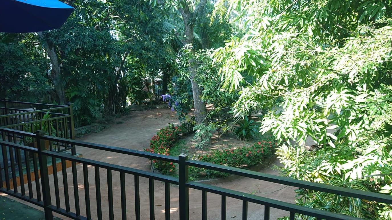 Leopard City Hostel Yala Tissamaharama Εξωτερικό φωτογραφία