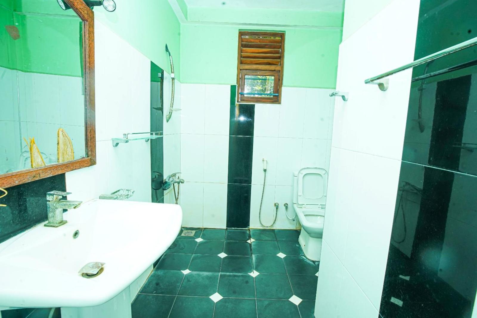 Leopard City Hostel Yala Tissamaharama Εξωτερικό φωτογραφία